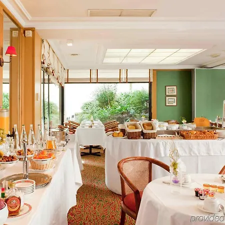 Mercure Tour Eiffel Grenelle 
